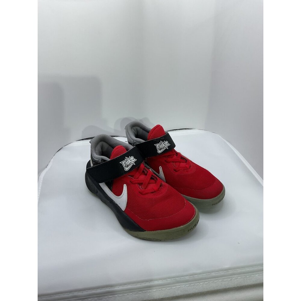 Nike Hustle D 9 Red/Black/White Youth Basketball Shoes Size 12.5C